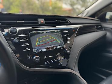 тойота аква гибрид: Toyota Camry: 2018 г., Автомат, Гибрид, Седан — 5