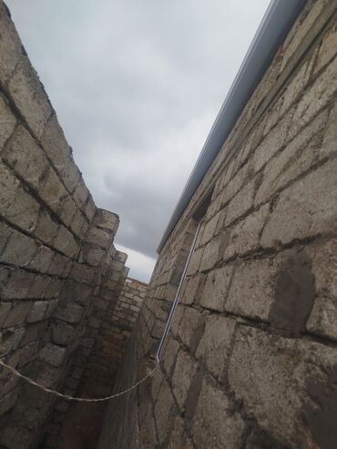 Həyət evləri və villaların satışı: 4 otaqlı, 110 kv. m, Təmirsiz — 20