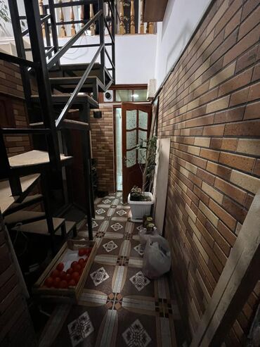 Uzunmüddətli kirayə evlər: 66 kv. m, 2 otaqlı — 4