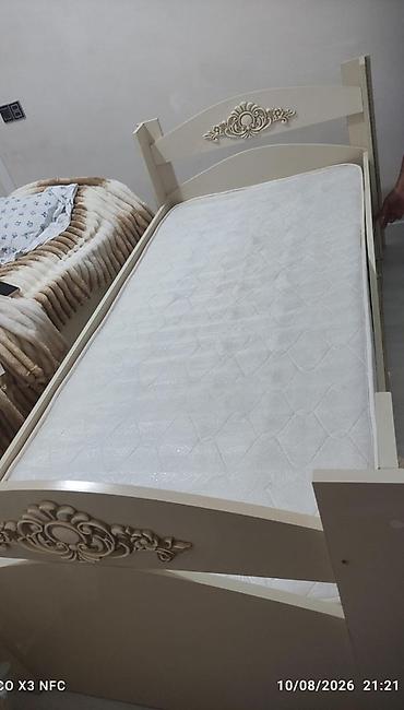 matrasi: Matrasiyla bir yerde verilir keyfiyetli 8lik laminatla yigilib iki — 1