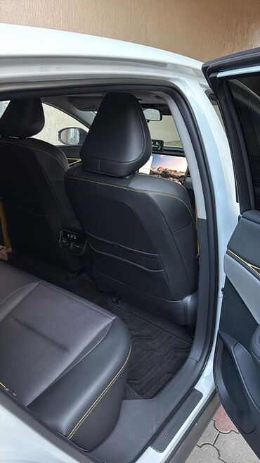 Toyota: Toyota : 2025 г., 0.1 л, Автомат, Электромобиль, Кроссовер — 9