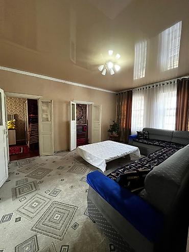 Долгосрочная аренда домов: Продается большой дом с отдельной кухней, в городе Каинда. 9 соток — 1