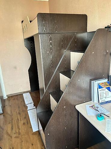bunk bed: Детская модульная кровать с системой хранения и письменным столом - — 4