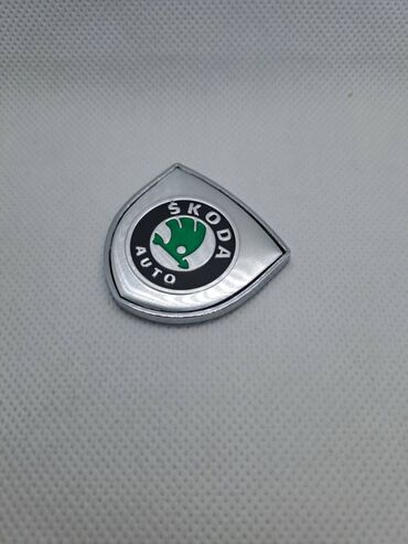 Tuning oprema: Samolepljivi metalni stiker za automobil - ŠKODA Metalni stiker za — 2