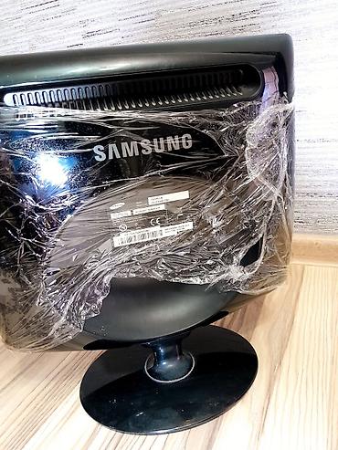 Masaüstü kompüterlər və iş stansiyaları: Masaüstü kompüter dəsti Tərkib: - Sistem bloku (ATX korpus) - Samsung — 15