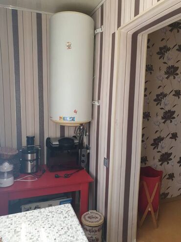 Köhnə tikili: Bakı, 3 otaqlı, Köhnə tikili, m. Həzi Aslanov, 75 kv. m — 12