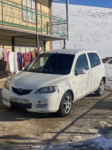 Mazda: Mazda Demio: 2002 г., 1.4 л, Вариатор, Бензин, Универсал