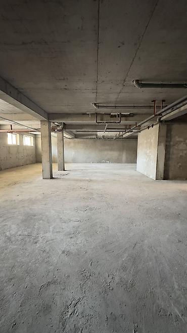 ташкентский: Продажа офисов 700 м², Без ремонта, Многоэтажное здание, Цокольный этаж этаж — 5