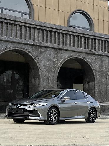 lexus 470gx: Toyota Camry: 2022 г., 2.5 л, Автомат, Гибрид, Седан — 1