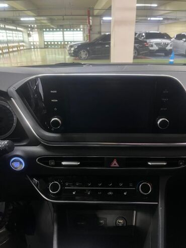 Hyundai: Hyundai Sonata: 2019 г., Гибрид, Седан — 6