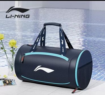 красовка лининг: Продаю спортивную сумку/ сумку для тренировок Бренд: LI-NING Размер