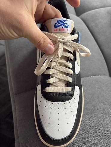 Patike: Nike By You – Air Force 1 Low, personalizovani model Velicina 45,5 — 10