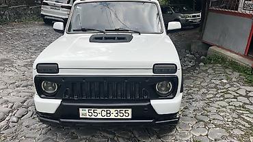 traktor te 42: Lada Niva (Uzun baza, 4 qapı) – off-road modifikasiya edilmiş — 1