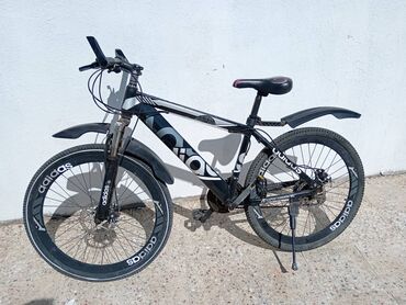 velosiped almaq: İşlənmiş Şəhər velosipedi Adidas, 26"