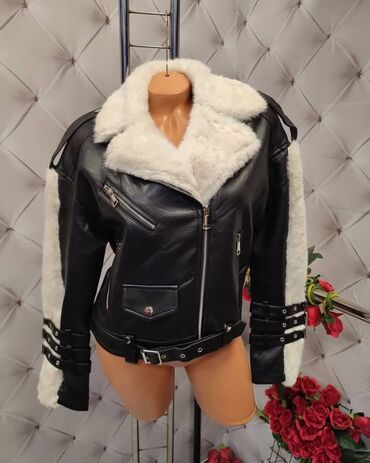 crni petak garderoba: One size, With lining, Faux fur