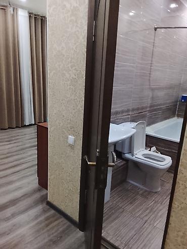 Посуточная аренда квартир: 1 комната, Душевая кабина, Постельное белье, Кондиционер — 4