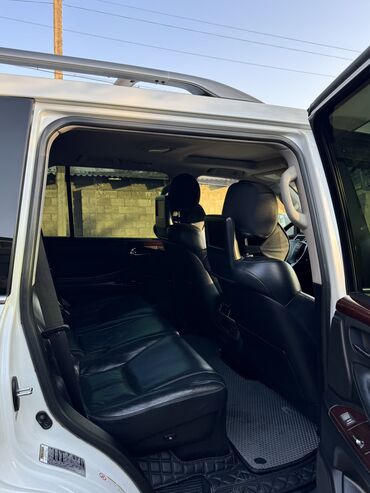 Lexus: Lexus LX: 2012 г., 5.7 л, Типтроник, Бензин, Внедорожник — 5