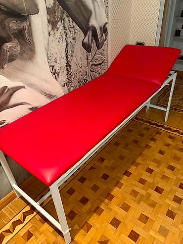 Salon, tibbi mebel: İşlənmiş, Masaj kuşetkası, Qatlanmayan, rəng - Qırmızı — 1
