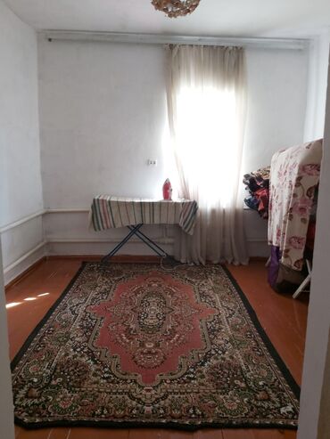 кызыл аскер бишкек: 72 м², 5 комнат, Старый ремонт