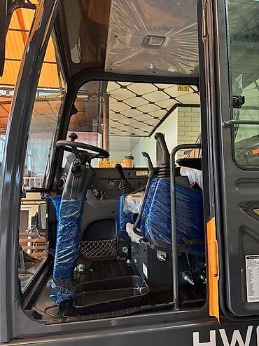 Экскаваторы: Экскаватор, Hyundai, 2025 г., Колесный — 8