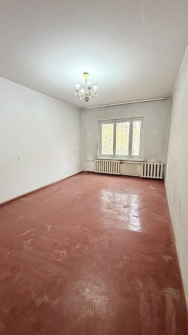 прадаю кв: 1 комната, 36 м², 105 серия, 1 этаж, Требуется ремонт — 2