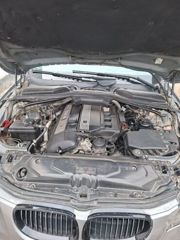 BMW: BMW 5 series: 2004 г., 2.5 л, Механика, Бензин, Седан — 13