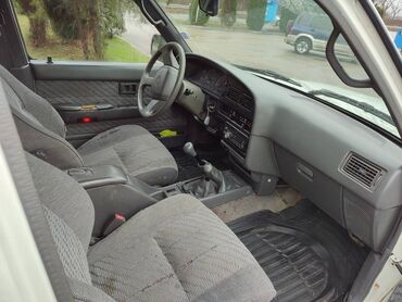 Toyota: Toyota 4Runner: 2.4 l. | 1995 έ. SUV/4x4 — 8