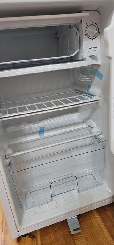 Mətbəx texnikası: Mini Fischer Soyuducu Satılır, rəng - Ağ