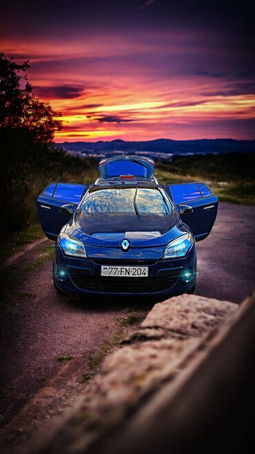 pribor işıqları: Renault Megane: 1.5 l | 2009 il | 4 km Universal