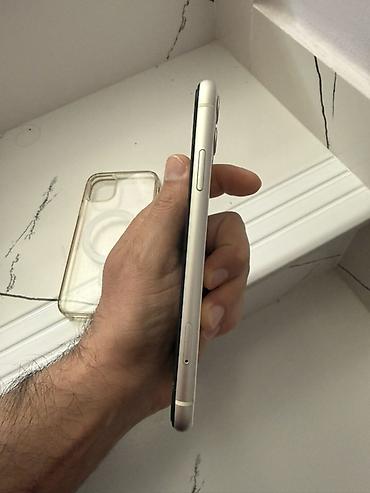 Apple iPhone: IPhone 11, Ağ, Face ID — 6