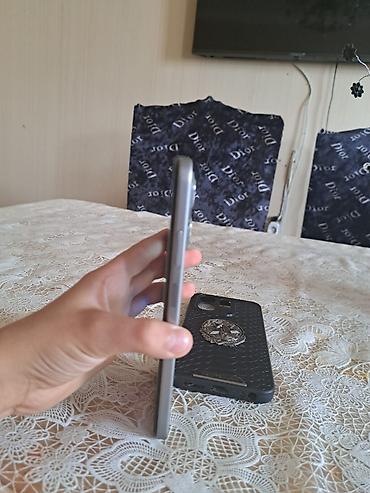 tecno phantom x2: Infinix HOT 50i, 128 GB, rəng - Gümüşü, Face ID — 4