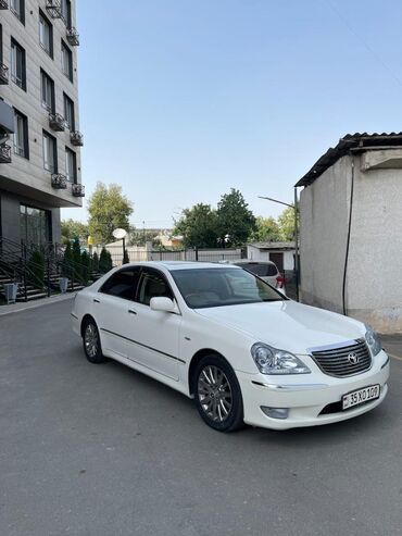 Toyota: Toyota Majesta: 2005 г., 4.3 л, Автомат, Газ, Седан