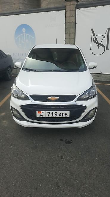 Chevrolet Spark: 2019 г., 1 л, Вариатор, Бензин, Хэтчбэк
