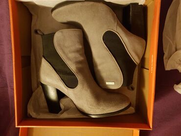 srebrne štikle: Ankle boots, Superdry, 38