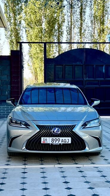 тойота камри цена бу: Lexus ES: 2019 г., 2.5 л, Автомат, Гибрид, Седан