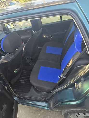 e klass: Volkswagen Golf: 1993 г., 1.8 л, Механика, Бензин, Хэтчбэк — 3