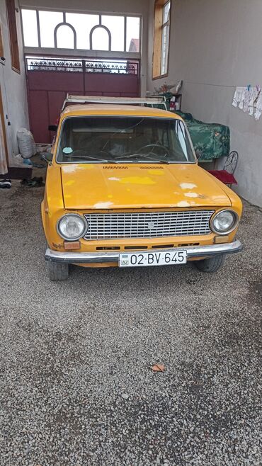 xezer lada qiymetleri 2018: VAZ (LADA) 2102: 1.2 l | 1981 il 25555 km Universal