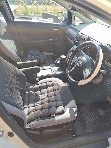 купить гибридный автомобиль: Toyota WISH: 2004 г., Автомат, Бензин, Минивэн — 4