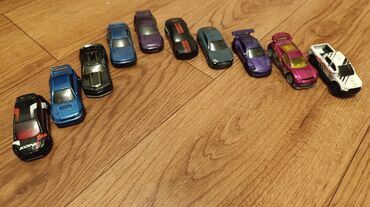 самолёт на пульте управления: Продаю хотвилсы hot wheels subaru impreza nissan skyline GTR r32