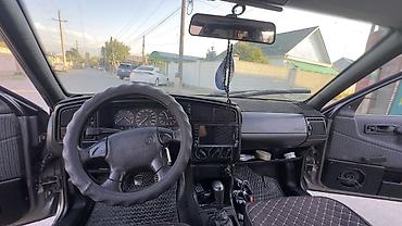 на 124: Volkswagen Passat: 1993 г., 1.8 л, Механика, Бензин, Универсал — 7
