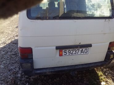 Volkswagen: Volkswagen Transporter: 1992 г., 1.9 л, Механика, Дизель, Минивэн