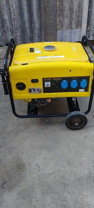 payalnik satilir: Aksa AAP 8000E benzinli generator - Nominal güc: 6 kW - Maksimal güc — 1