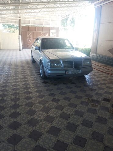 Транспорт: Mercedes-Benz W124: 2.6 л | 1988 г. | Седан