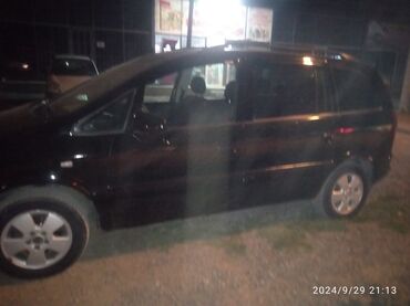 машина дешёвые: Opel Zafira: 2002 г., 1.8 л, Механика, Бензин, Вэн/Минивэн