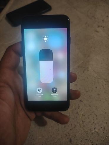 ikinciel iphone: IPhone 8, 64 GB, Qara, Barmaq izi — 4