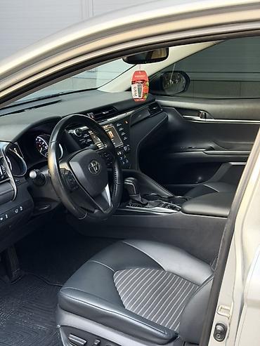 camry 55 exclusive: Toyota Camry: 2020 г., 2.5 л, Автомат, Гибрид, Седан — 7