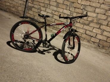 Şəhər velosipedləri: İşlənmiş Şəhər velosipedi Adidas, 29", Ünvandan götürmə