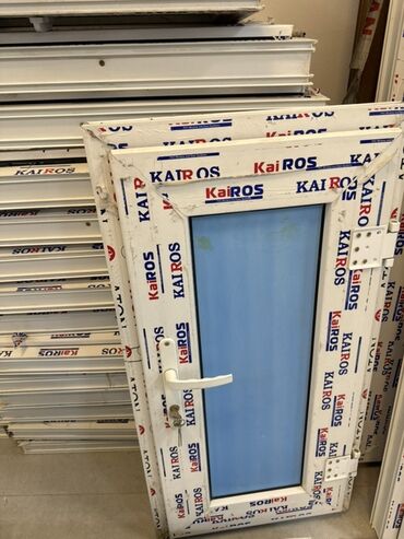 щит управления: ПВХ-дверь Kairos с остеклением - Материал: пластиковый профиль ПВХ