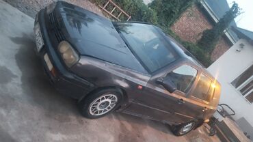 шины гольф 3: Volkswagen Golf: 1991 г., 1.8 л, Механика, Бензин, Хэтчбэк