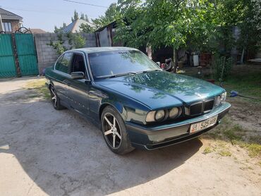 BMW: BMW 525: 1991 г., 2.5 л, Механика, Бензин, Седан